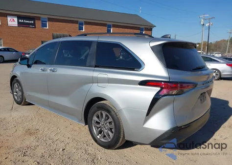 2021 Toyota Sienna Xle from USA, damaged, VIN 5TDYRKEC1MS024687